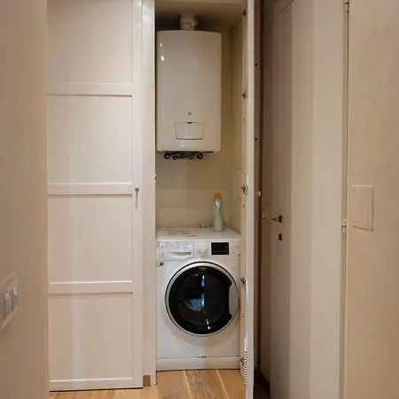 Peruzzi Luxury By Mamo *