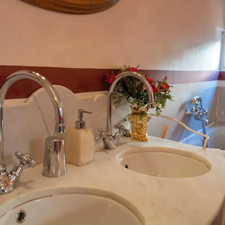 Peruzzi Luxury By Mamo Apartment *