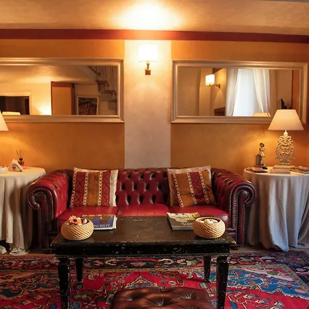 Peruzzi Luxury By Mamo * Florenz